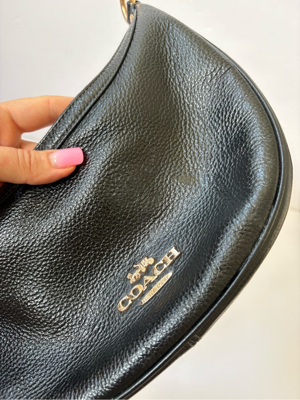 COACH Aria CO996 Leather Crossbody Bag Black Half Moon Academia Flaw Career - Picture 4 of 13